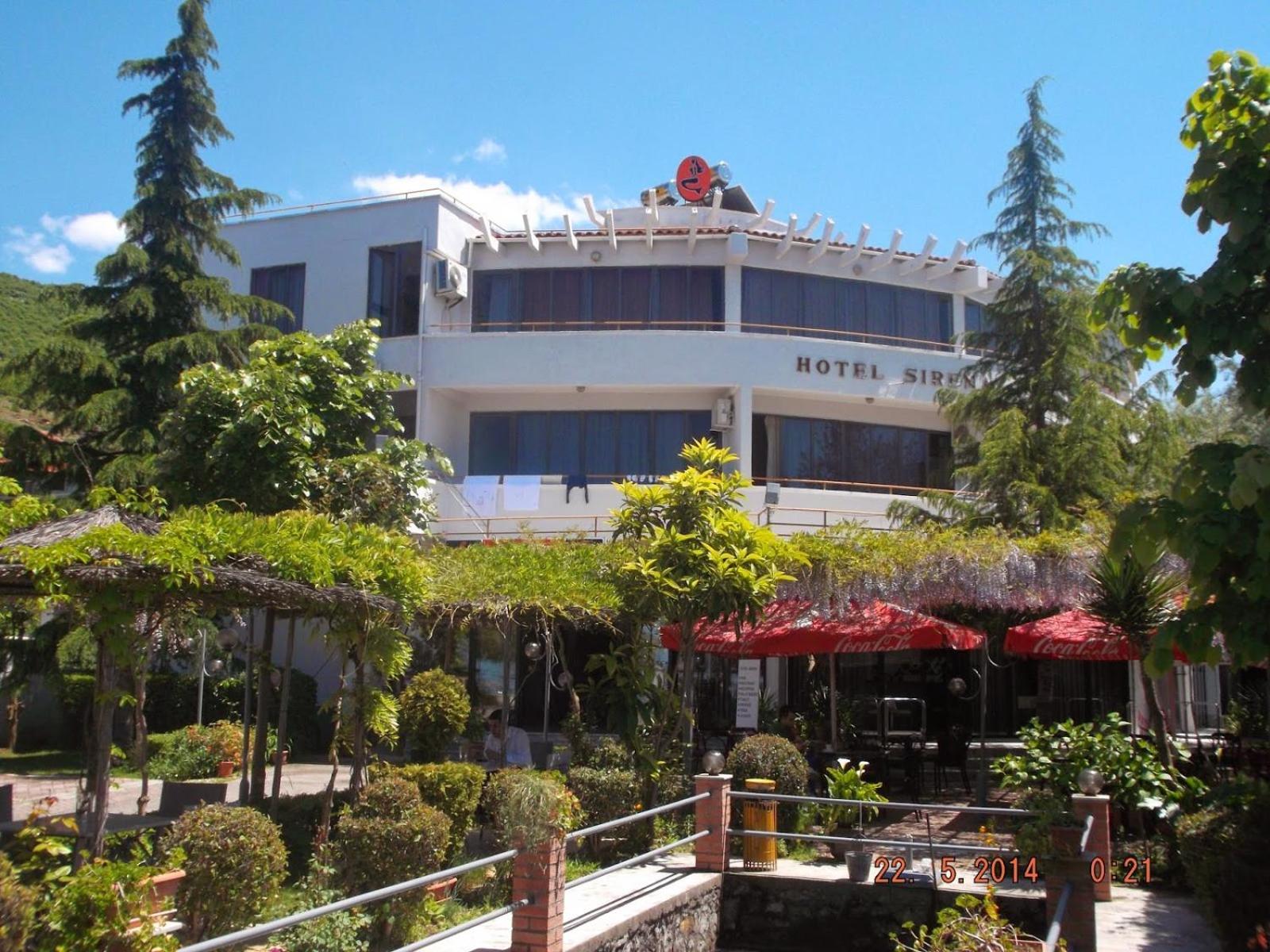 Sirena Hotel Tushemisht Exteriér fotografie