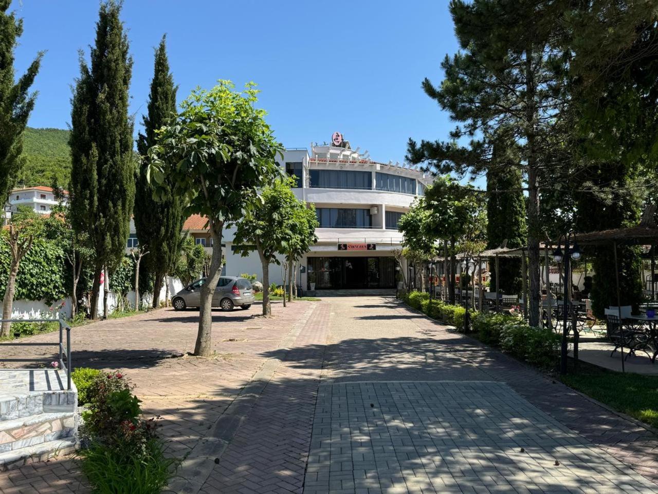 Sirena Hotel Tushemisht Exteriér fotografie